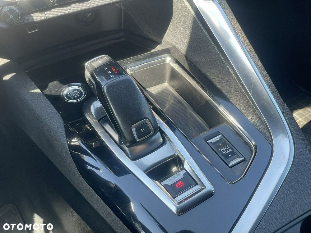Peugeot 5008 - 16