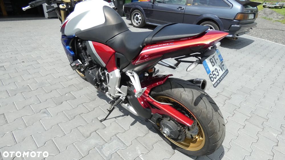 Honda CB - 10
