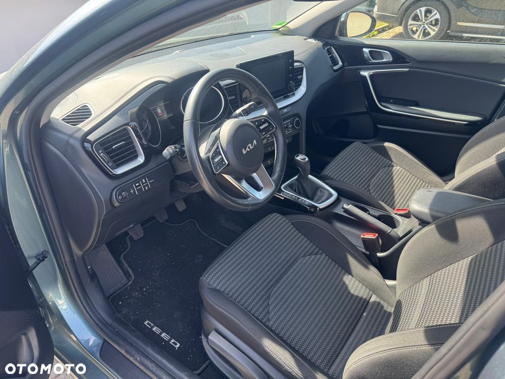 Kia Ceed 1.5 T-GDI OPF Nightline Edition - 15