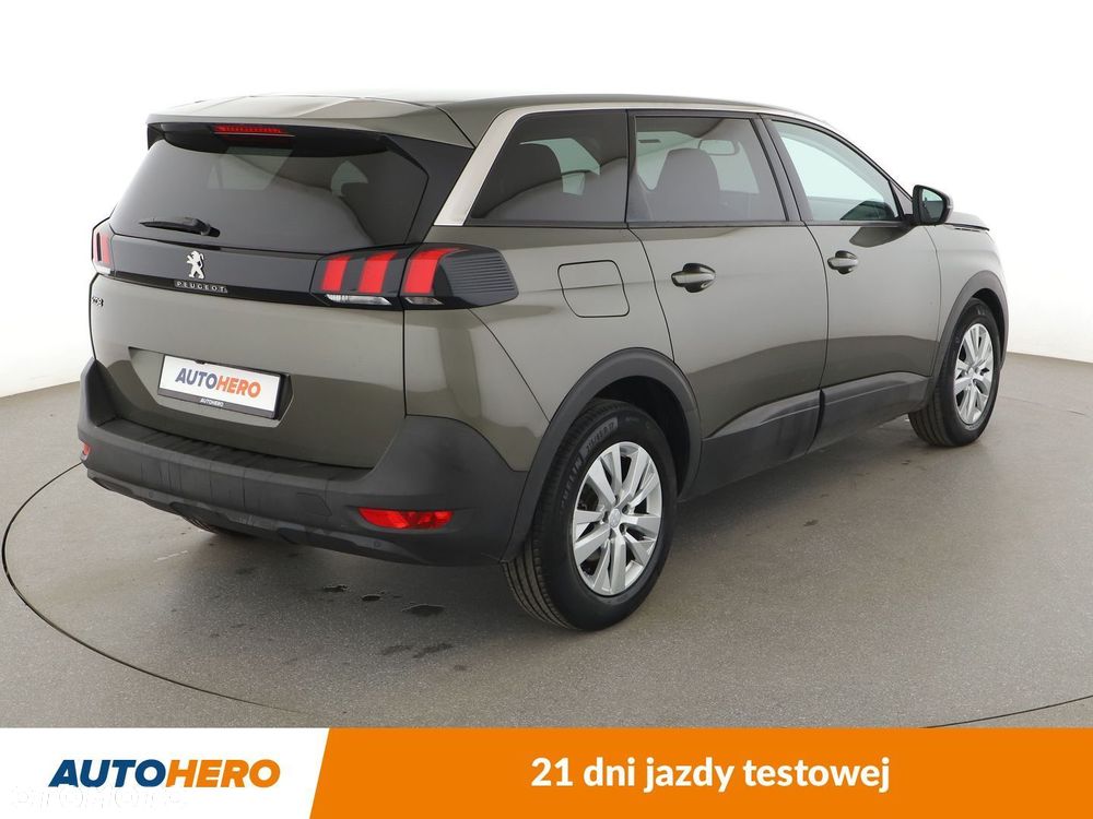 Peugeot 5008 - 6