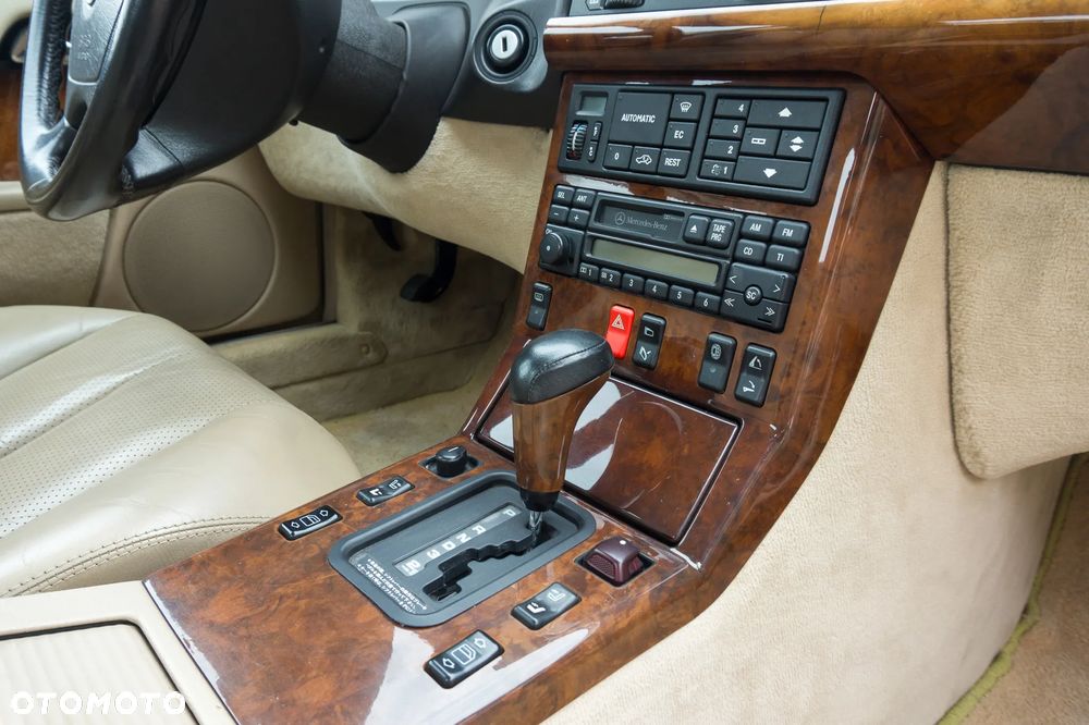Mercedes-Benz SL 500 - 35