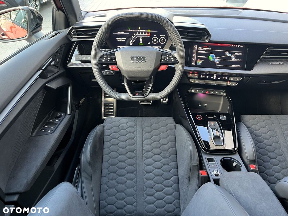 Audi RS3 Sportback TFSI Quattro S tronic - 4