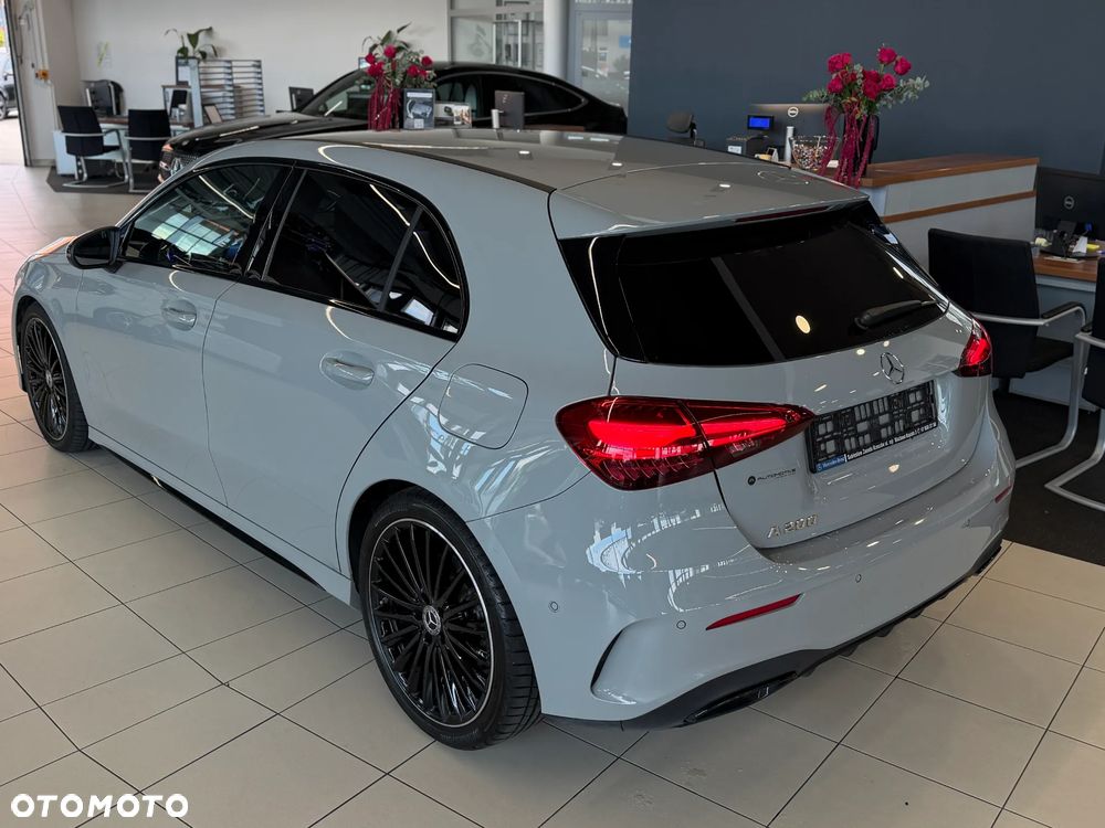 Mercedes-Benz Klasa A 200 AMG Line 7G-DCT - 4