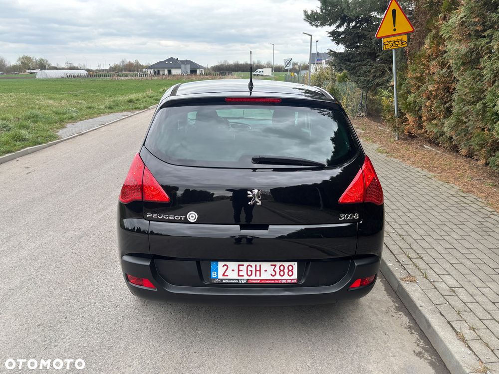 Peugeot 3008 HDi 115 Active - 22
