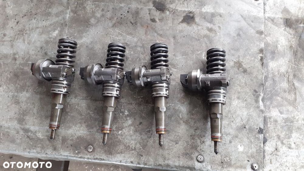 Pompo wtryskiwacze  1.9 bxe