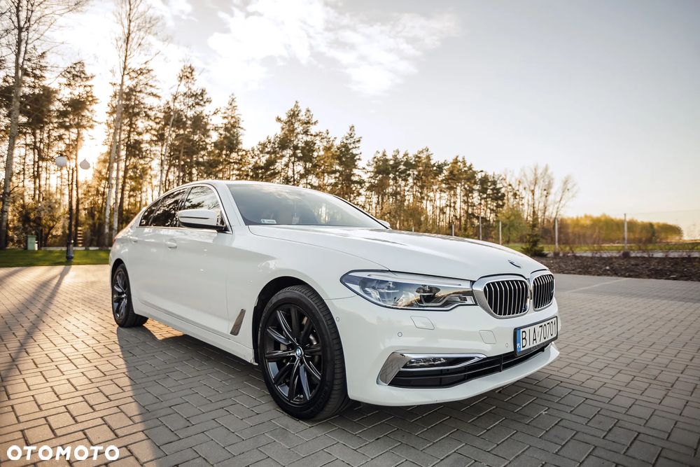 BMW Seria 5 530e iPerformance xDrive Luxury Line - 16