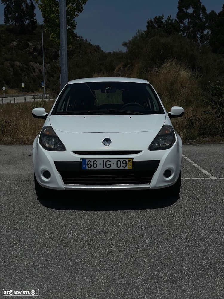 Renault Clio 1.5 dCi Dynamique S - 2