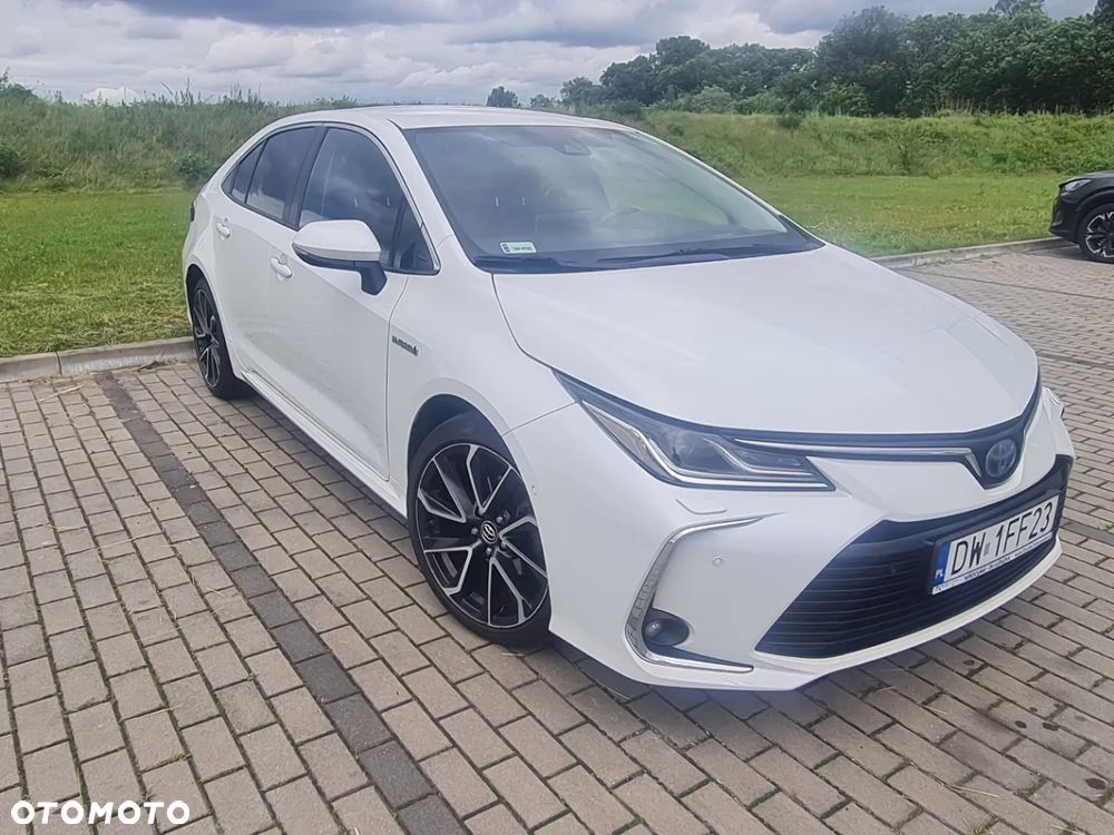 Toyota Corolla 1.8 Hybrid Executive - 3