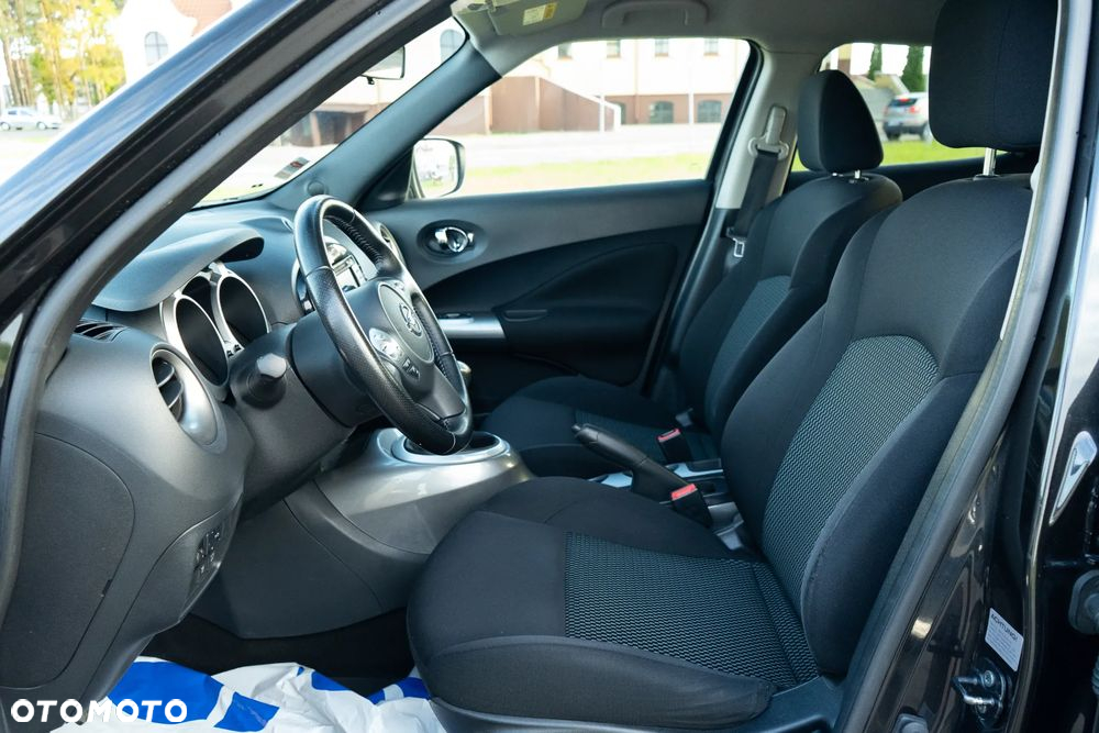 Nissan Juke 1.2 DIG-T Tekna (lea) EU6 - 17