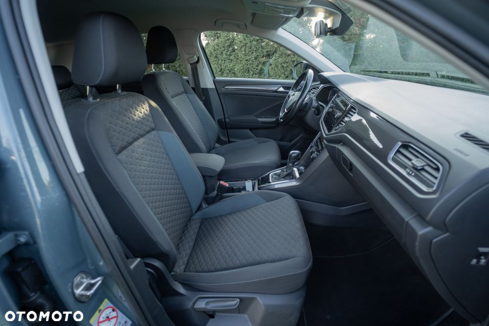 Volkswagen T-Roc 2.0 TDI SCR DSG IQ.DRIVE - 24