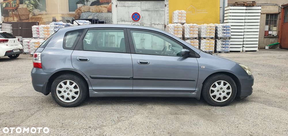 Honda Civic 1.4i S - 22