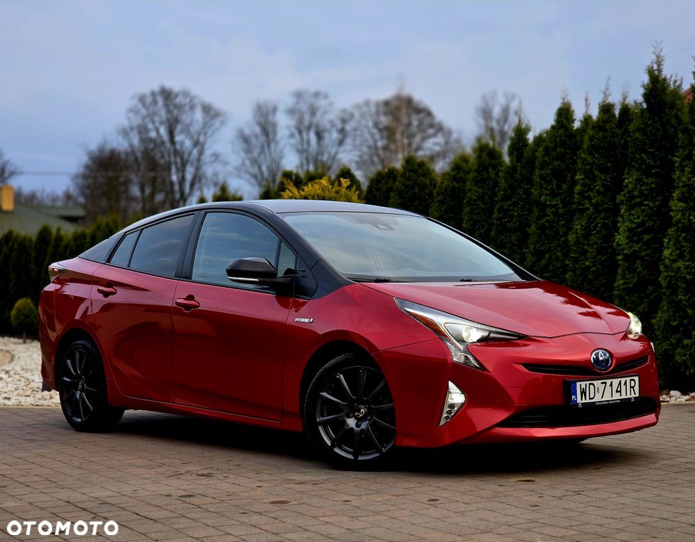 Toyota Prius 1.8 Hybrid Premium - 4