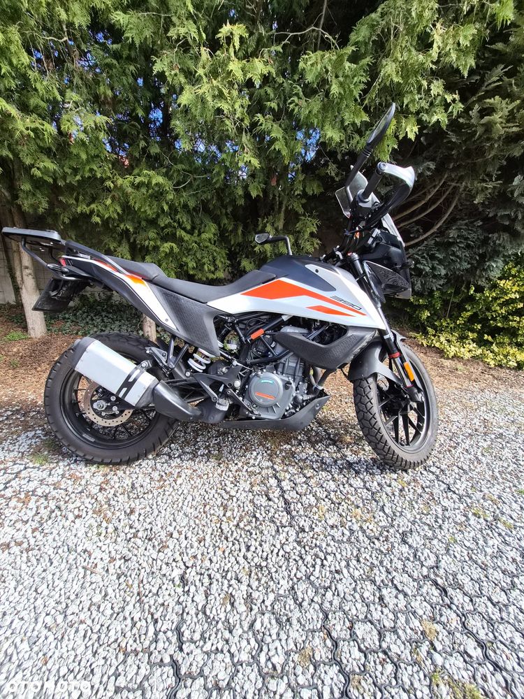 KTM Adventure - 7