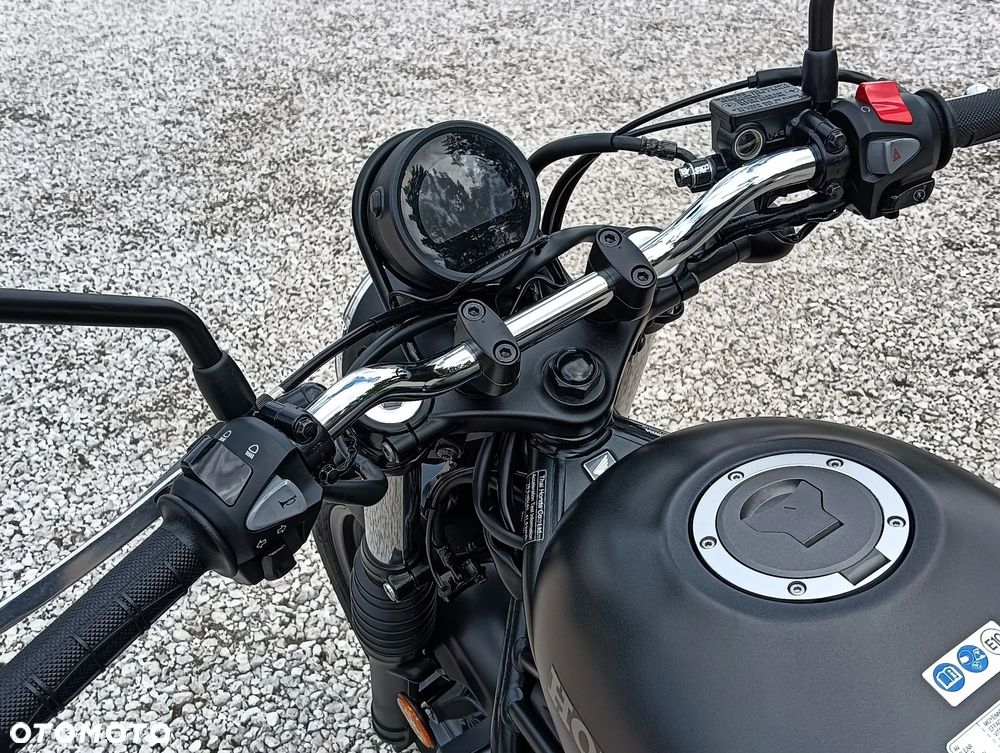 Honda Scrambler - 16