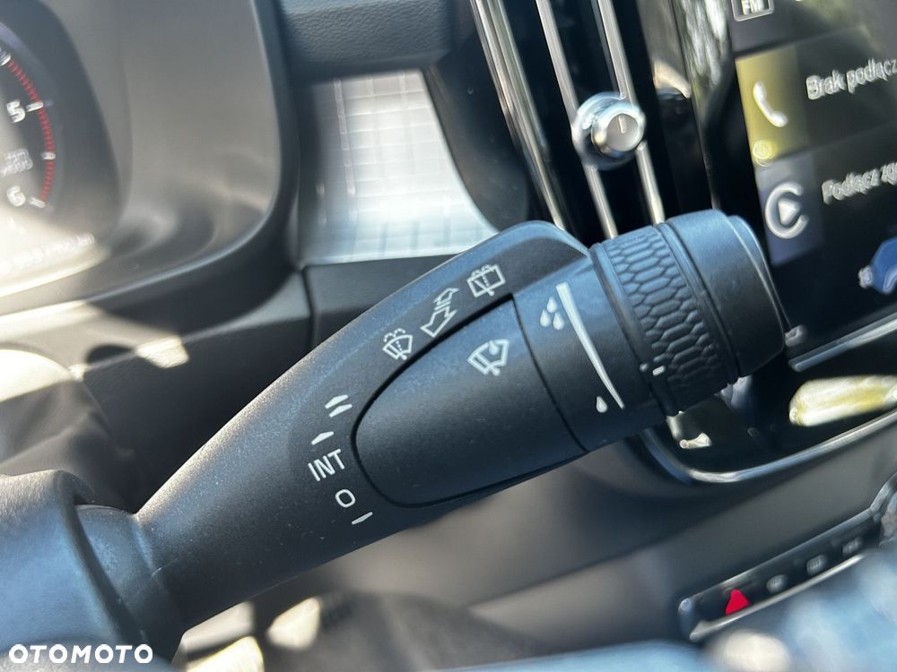 Volvo XC 40 - 24