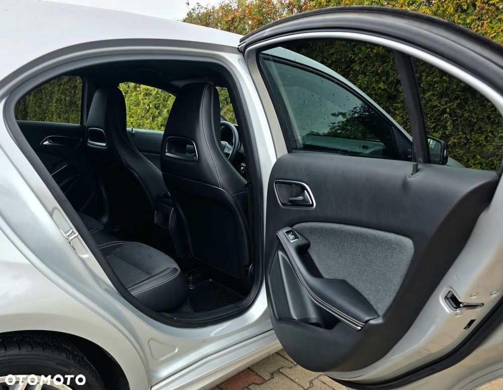 Mercedes-Benz Klasa A 200 (BlueEFFICIENCY) Style - 25