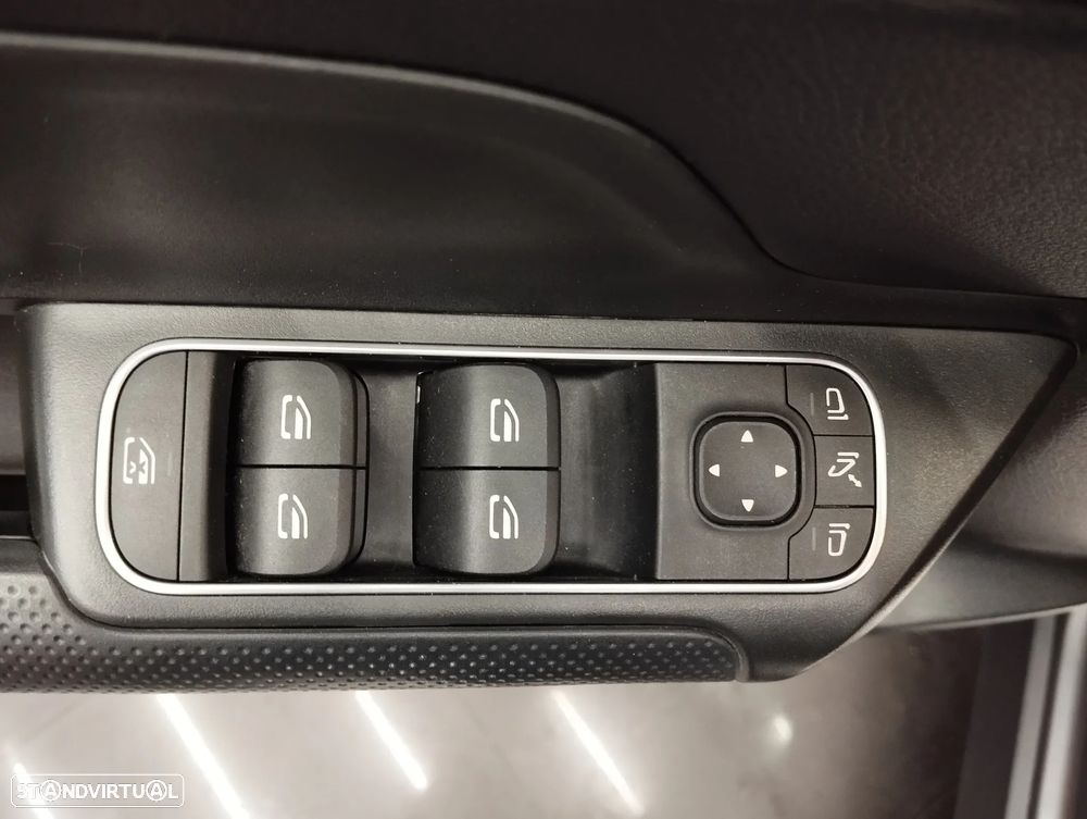 Mercedes-Benz GLB 180 d Style - 20