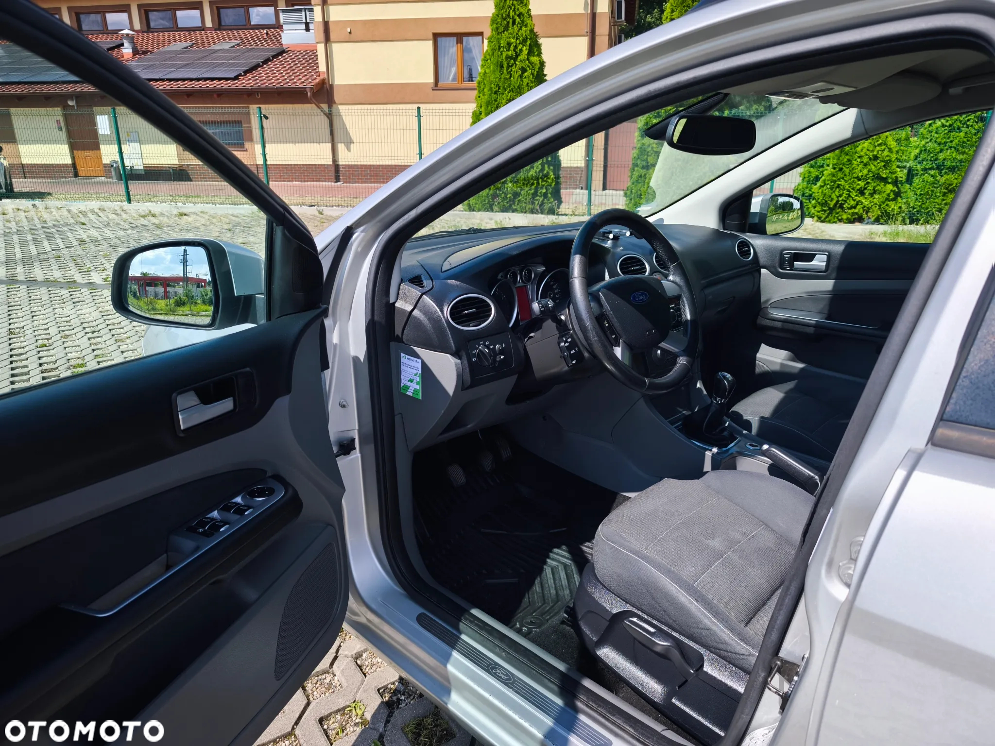 Ford Focus 1.8 FF Platinium X - 14