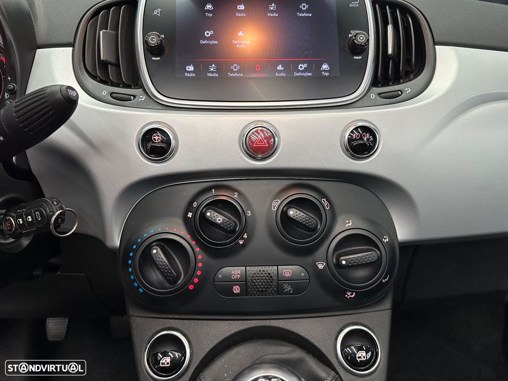 Fiat 500C 1.0 Hybrid Connect - 26