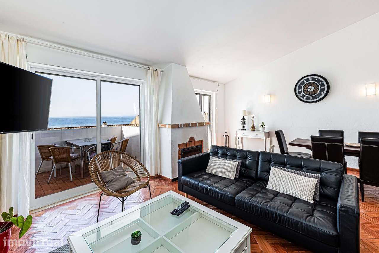 Casa geminada com caráter e vista para o mar em Burgau, Budens - Grande imagem: 4/32