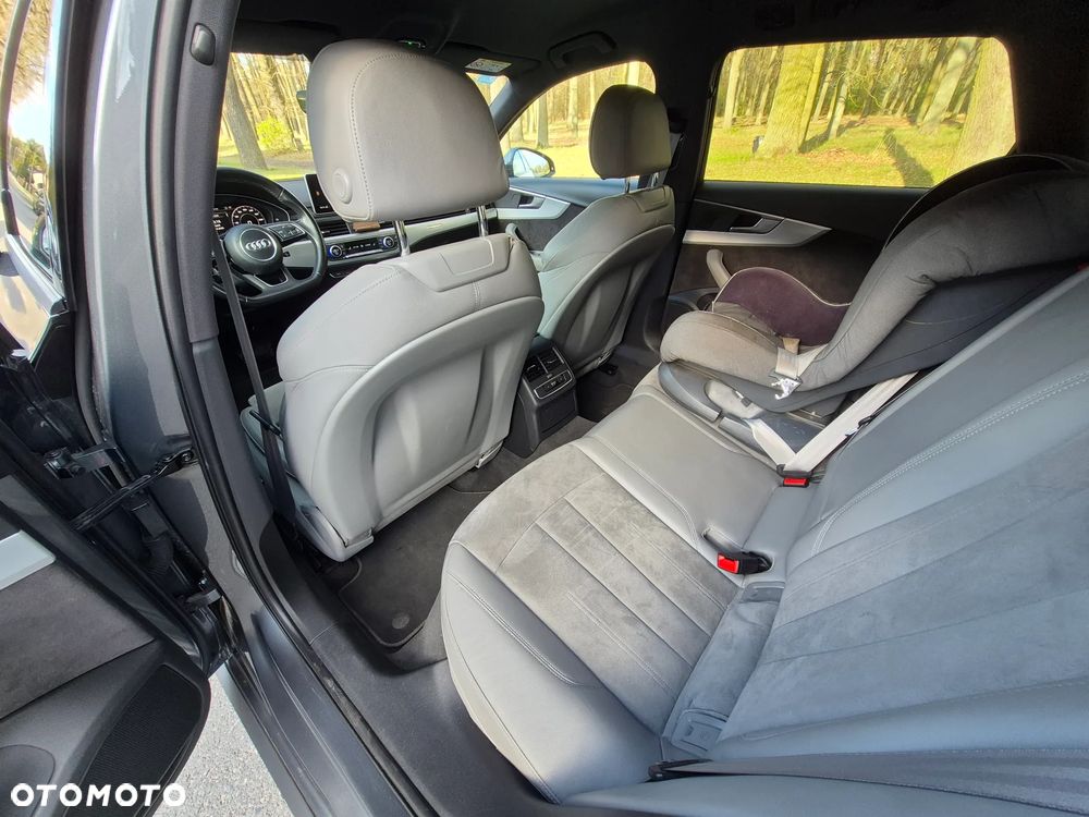 Audi A4 Allroad - 14