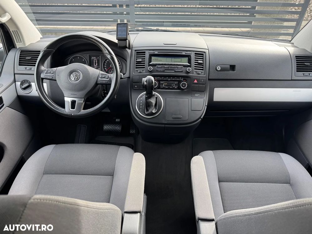 Volkswagen Multivan - 7
