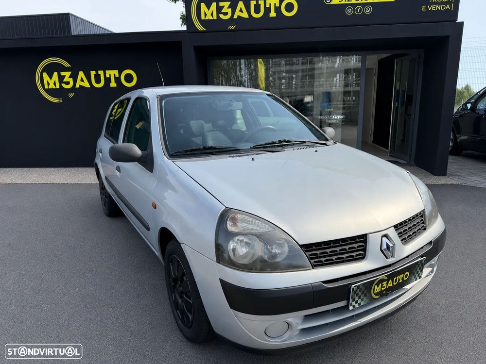Renault Clio 1.2 16V SE Storia - 3