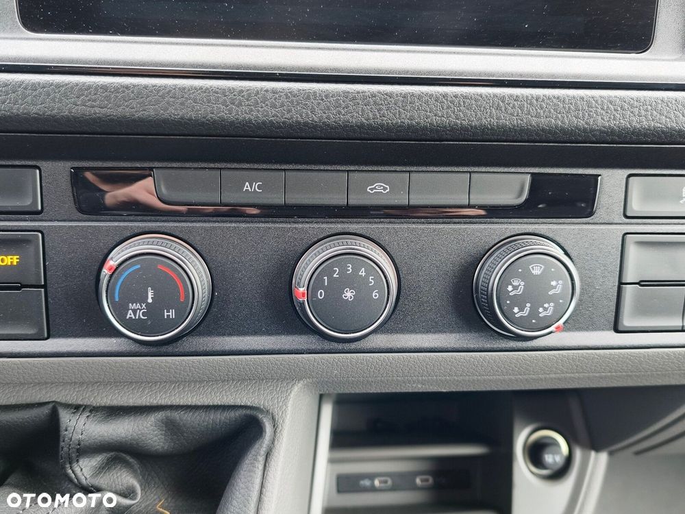 Volkswagen Crafter 35 BiTDI Furgon 177KM - 23