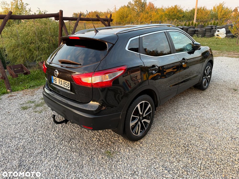 Nissan Qashqai 1.6 DIG-T TEKNA+ - 16