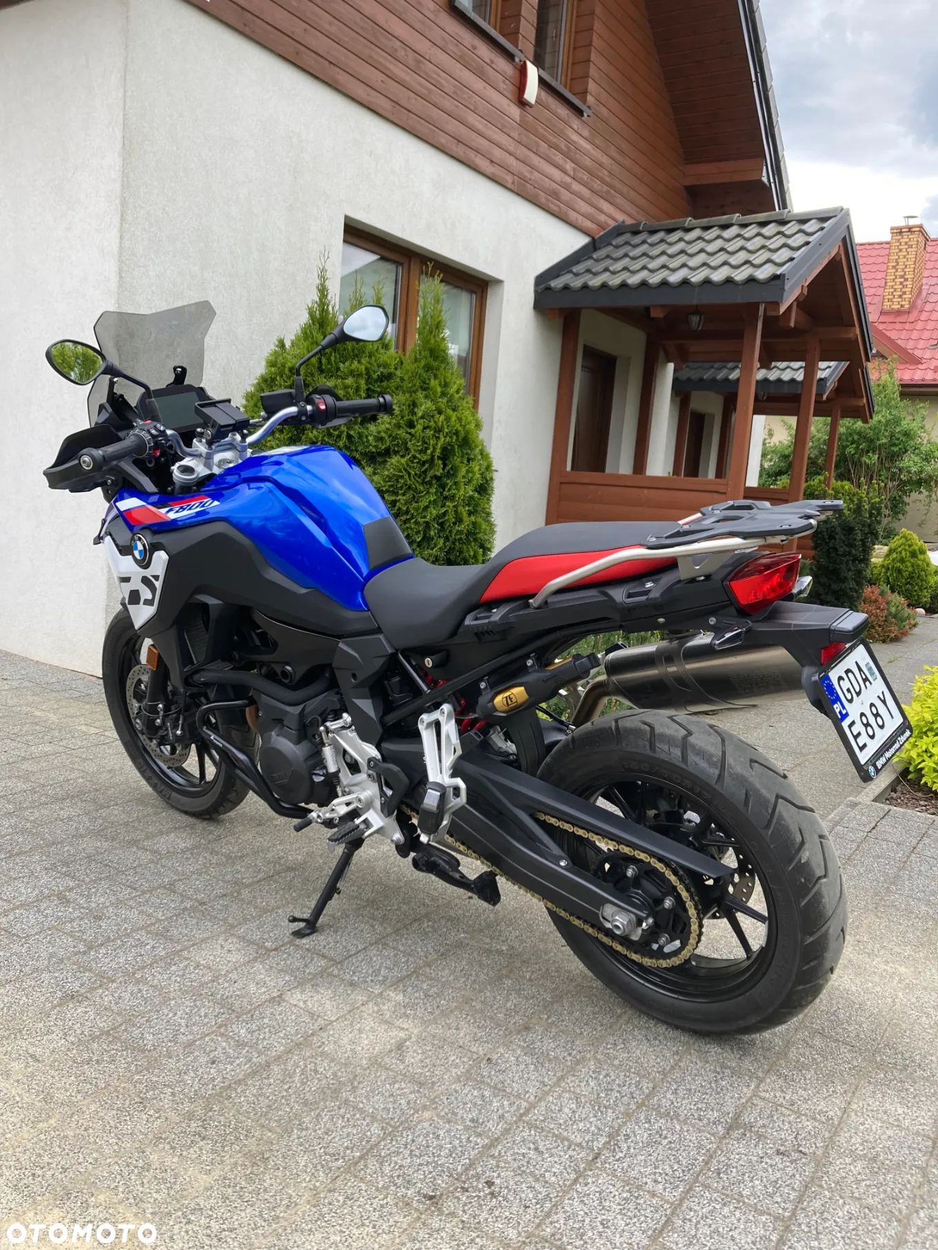 BMW F