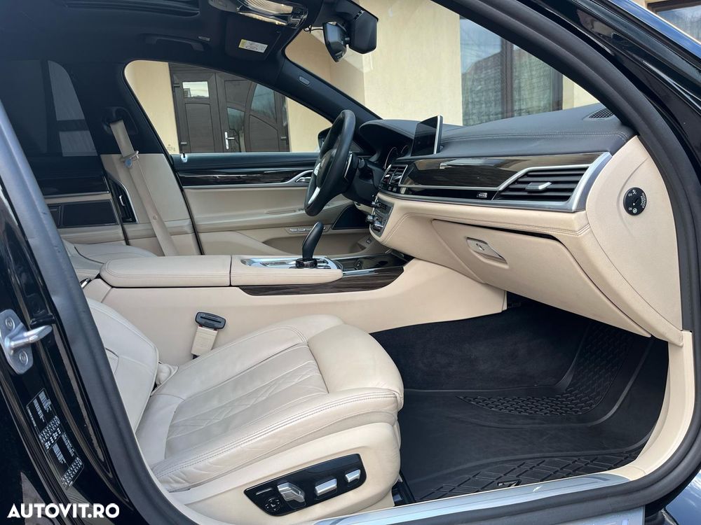 BMW Seria 7 730Ld xDrive - 29