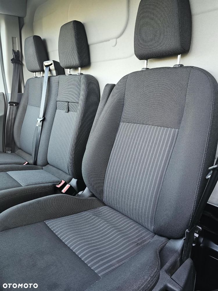 Ford Transit - 17