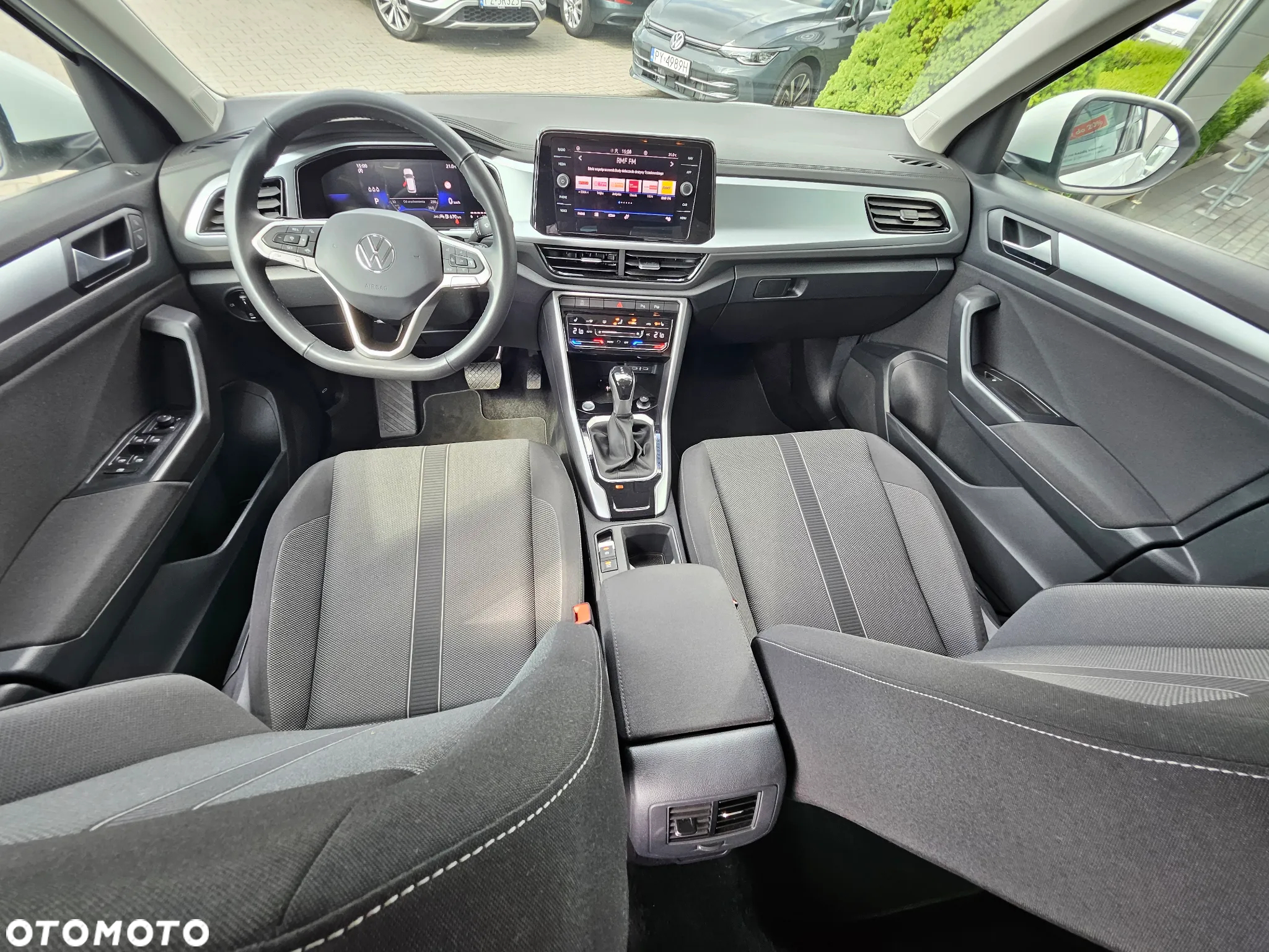 Volkswagen T-Roc 1.5 TSI Life Plus DSG - 11
