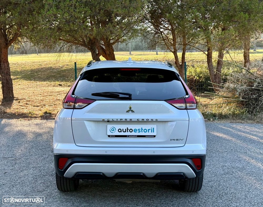 Mitsubishi Eclipse Cross 2.4 PHEV eMotion - 13