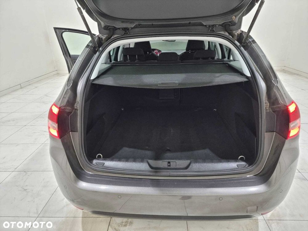 Peugeot 308 - 19