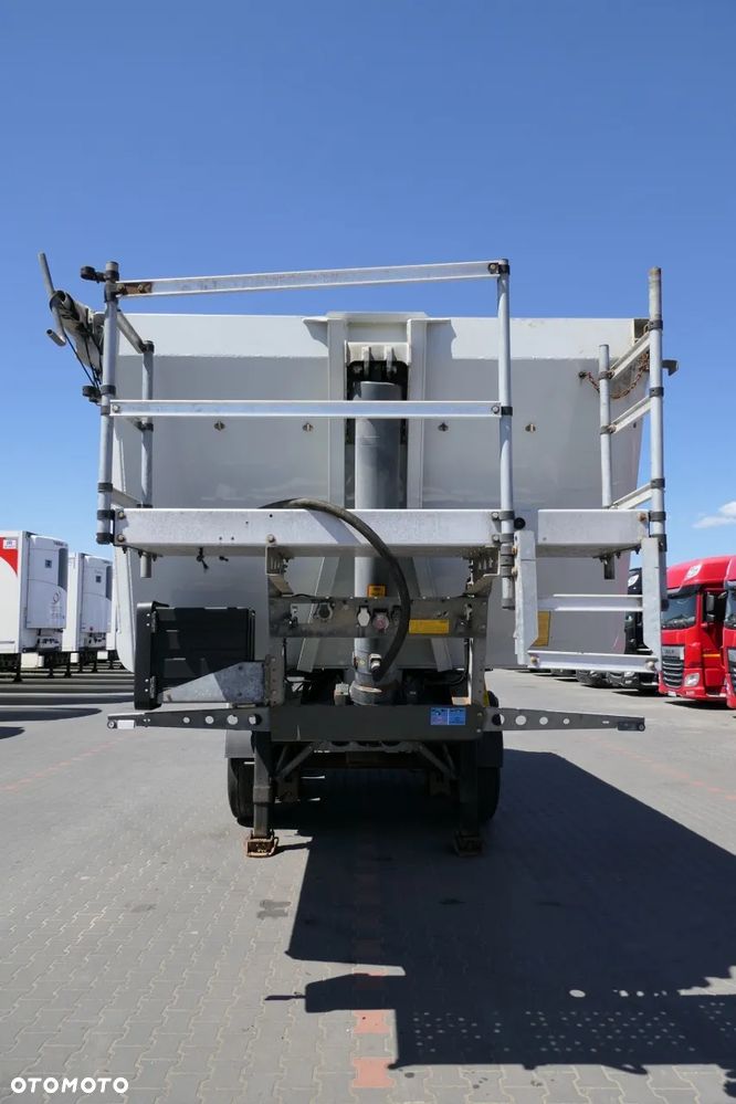 Schmitz Cargobull WYWROTKA 26 m3 / 2016 ROK - 10