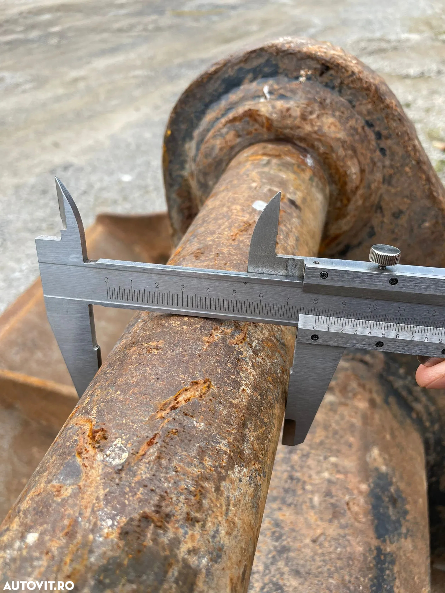 Cupa Taluz latime de 2050 mm pentru excavatoare de 20-25 tone - 7
