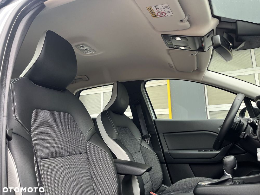 Renault Captur 1.3 TCe mHEV Intens EDC - 21