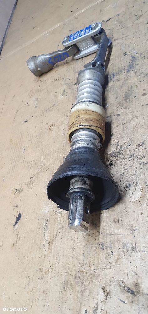 Krzyżak kolumny kierowniczej Mercedes W203 2104620748 - 3