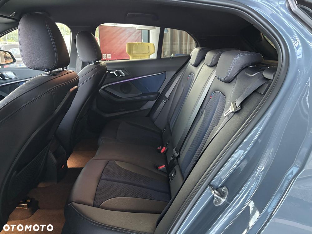 BMW Seria 1 118i M Sport - 16