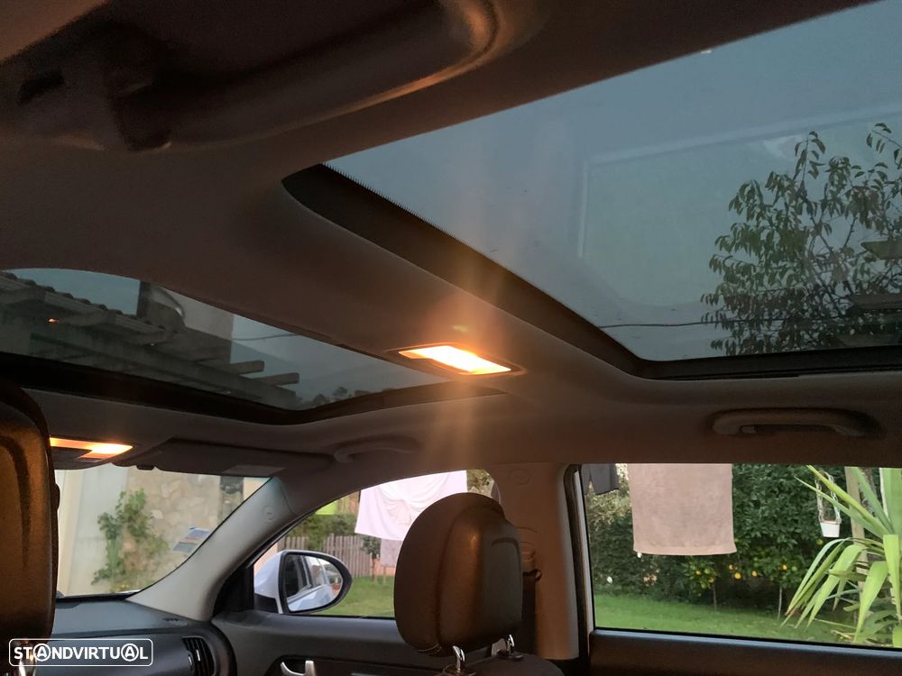 Kia Sportage 1.7 CRDi ISG More Edition - 20