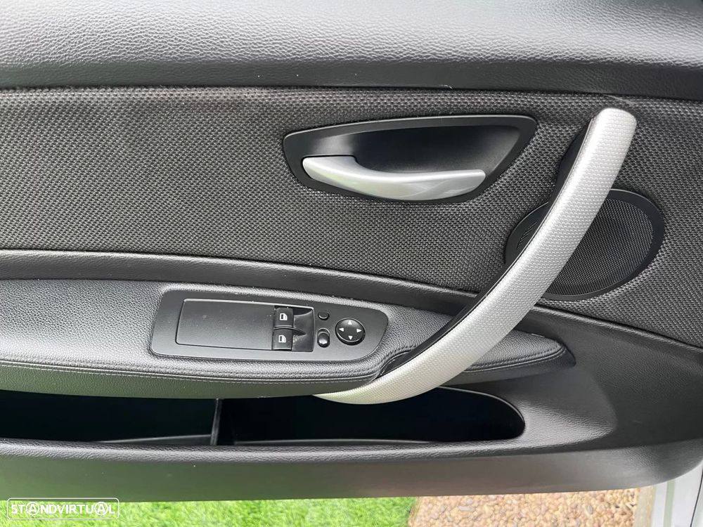 BMW 120 d Coupe Aut. Edition Sport - 28