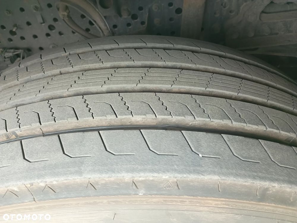 Mercedes-Benz ACTROS - 5