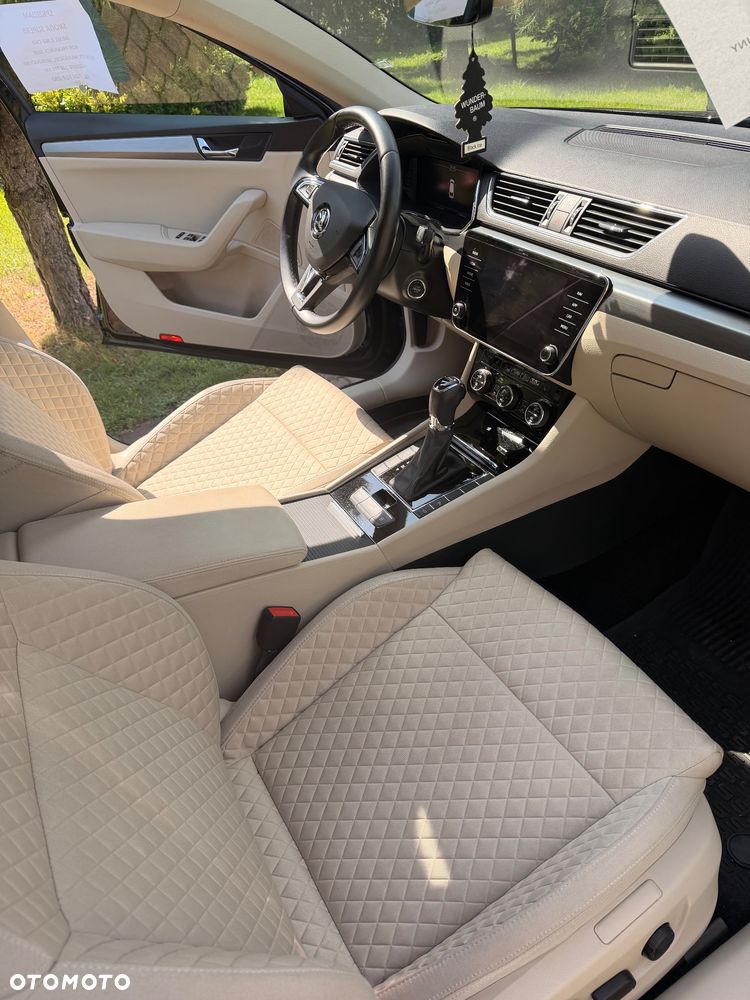 Skoda Superb 2.0 TDI SCR Style DSG - 7