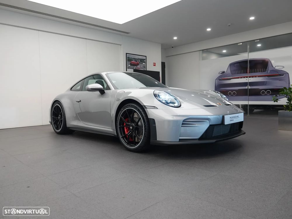 Porsche 911 (992) GT3 Touring Package PDK - 24