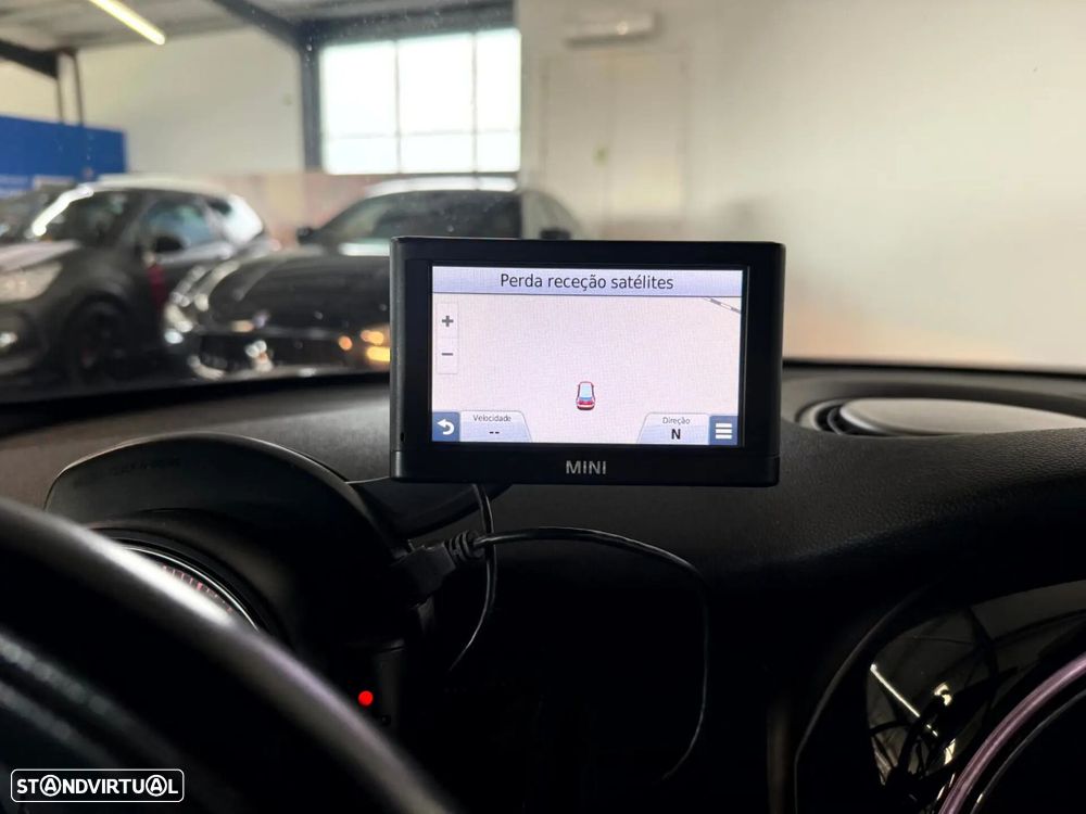 MINI 3 Portas Cooper D - 21