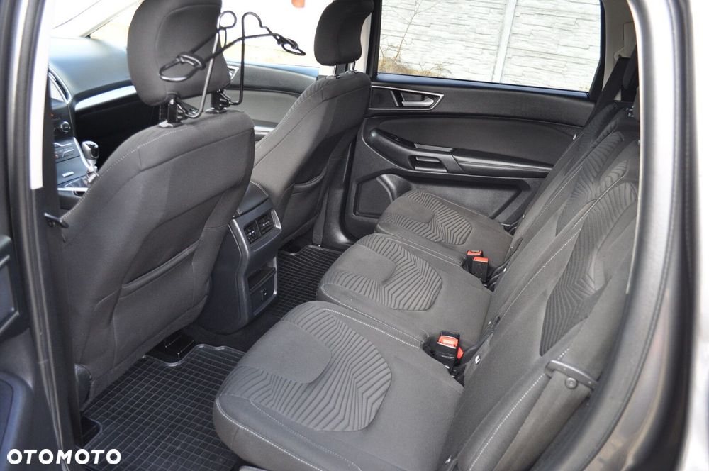 Ford S-Max - 18