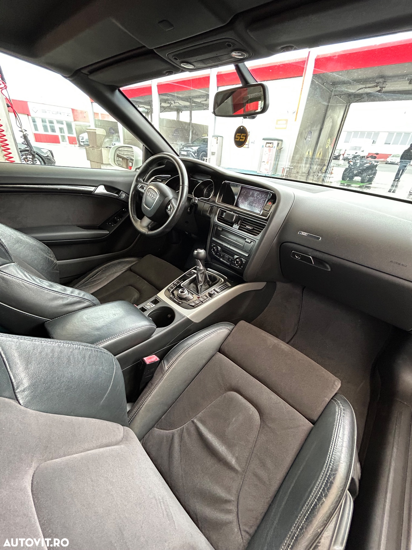 Audi A5 Cabrio 2.0 TDI - 11