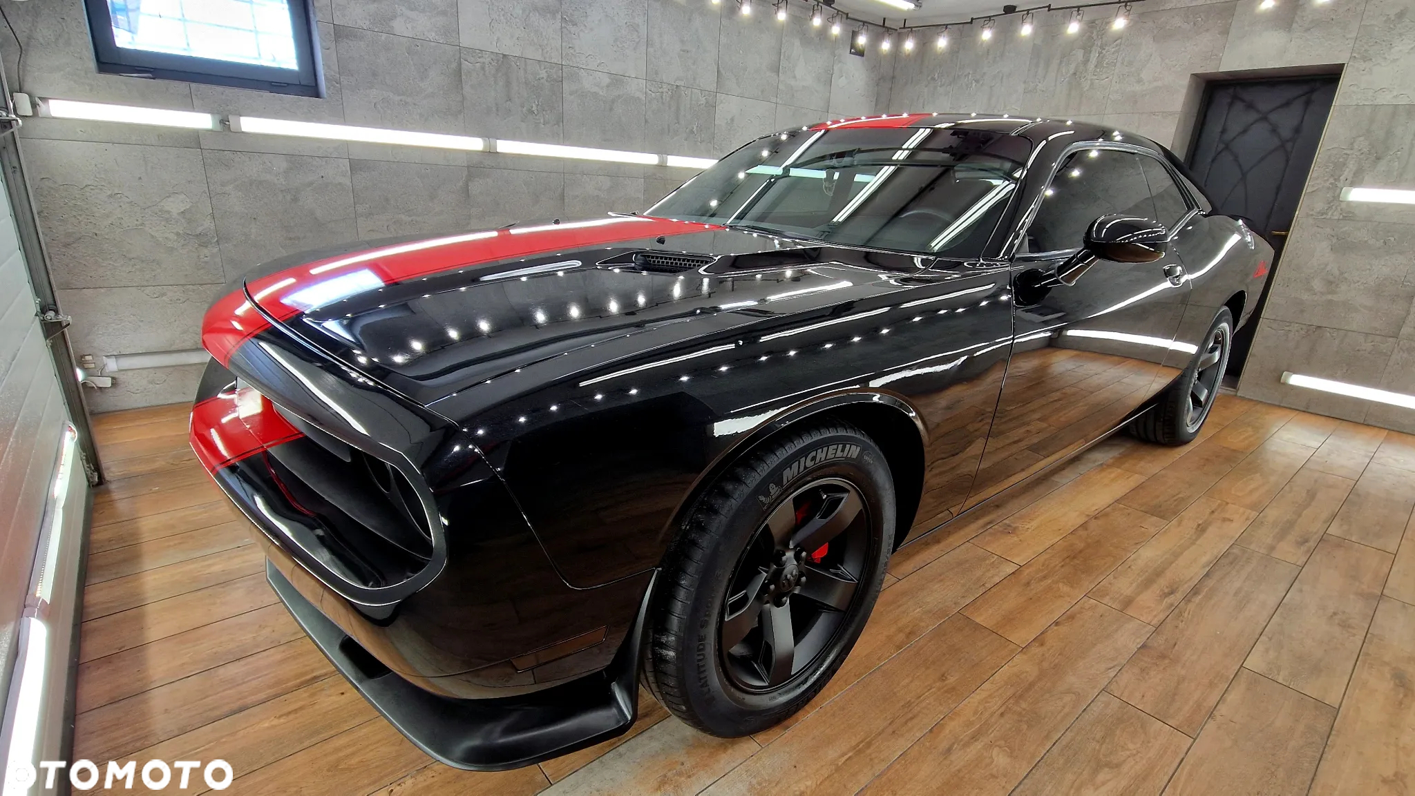 Dodge Challenger Automatik SXT Plus - 5