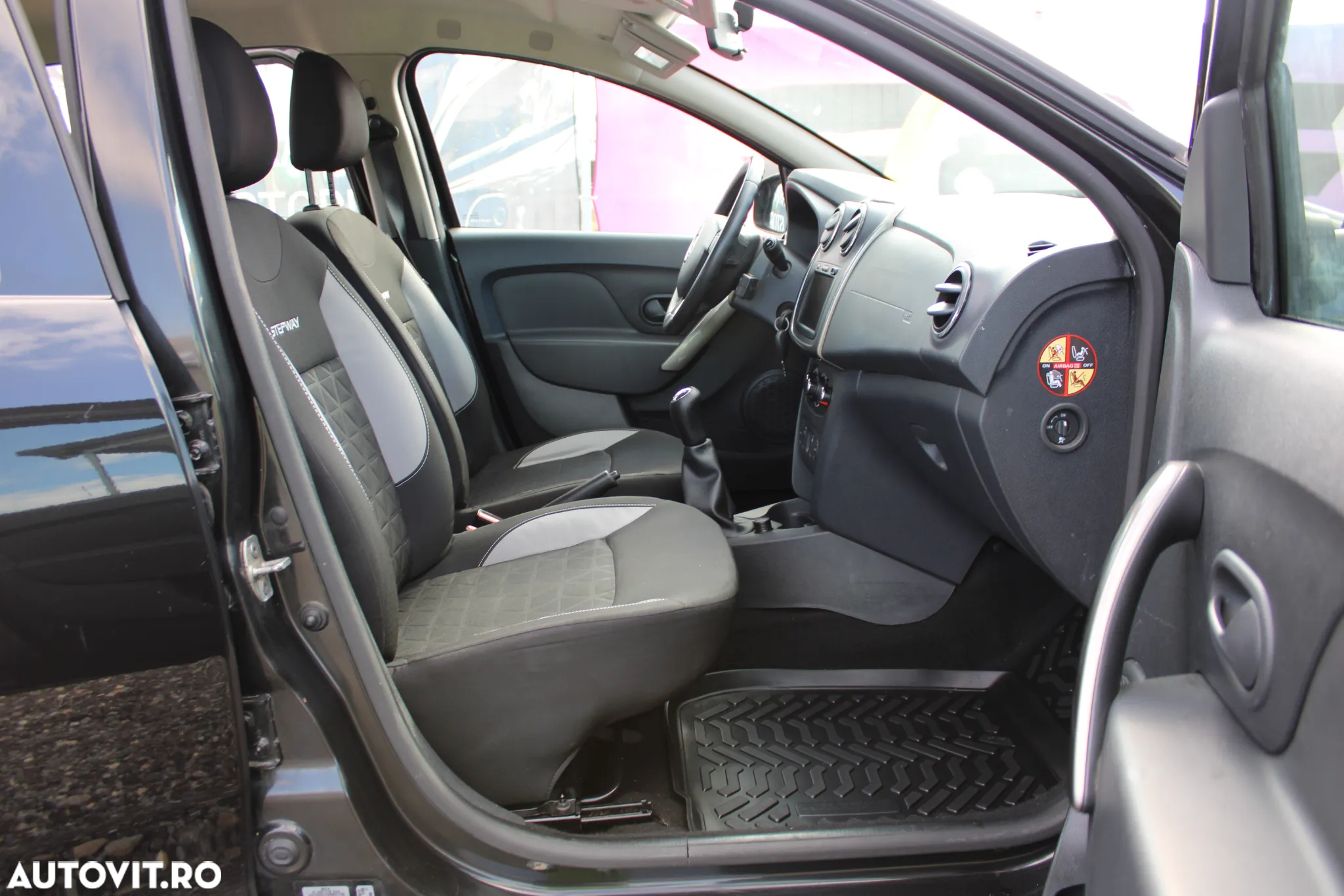 Dacia Sandero 0.9 TCe Prestige - 12